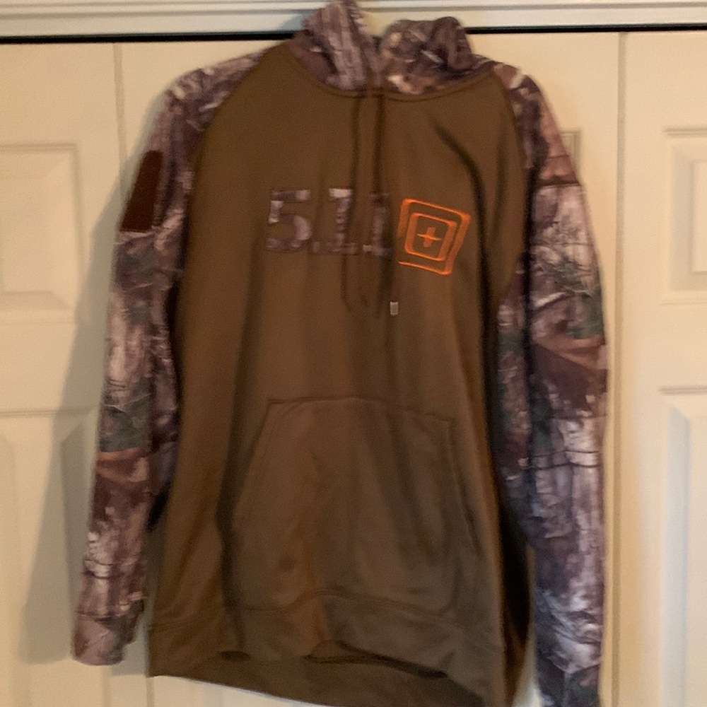 5.11 camo hoodie XL